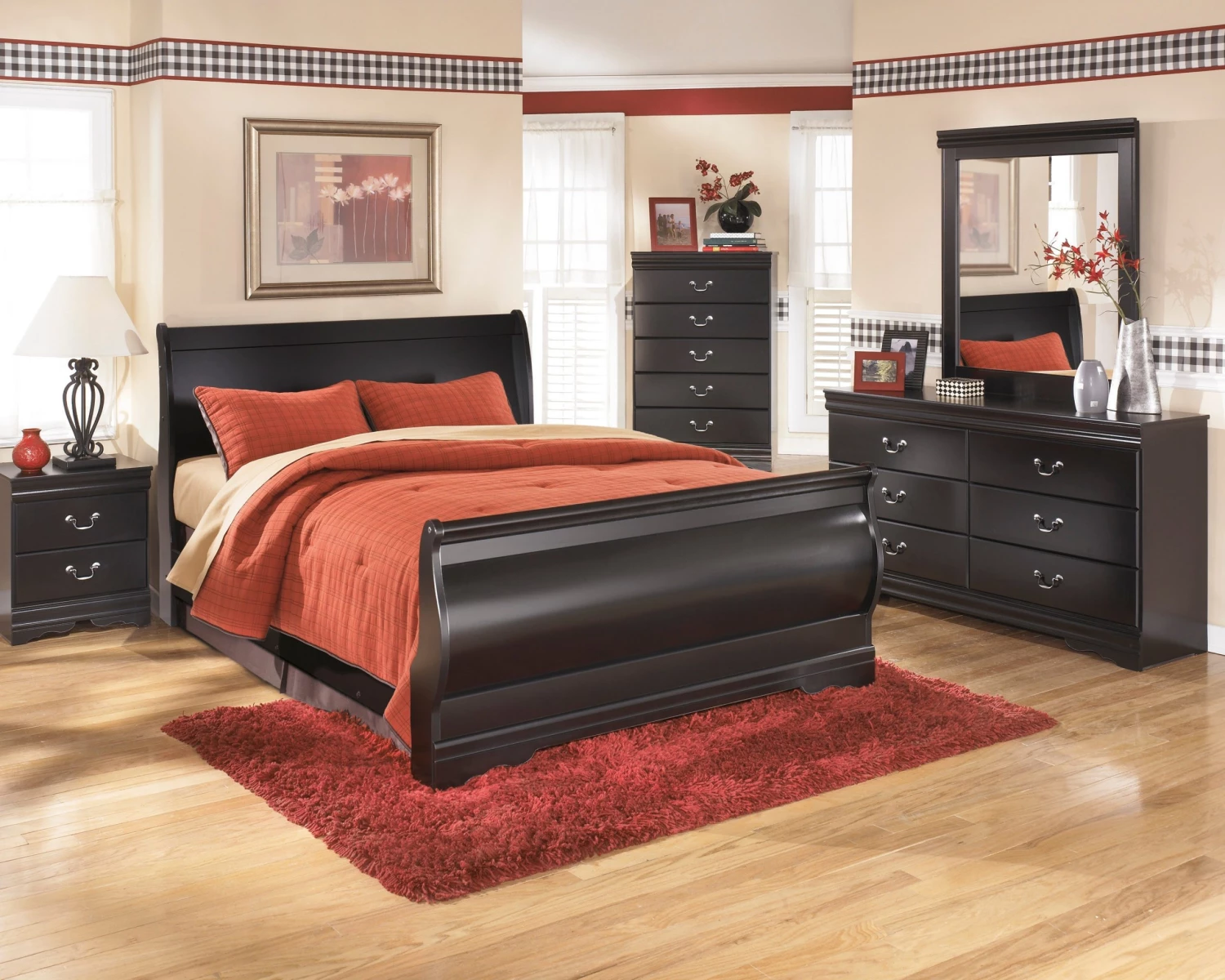 Ashley Beds Huey Vineyard Queen Sleigh Bed - Vineyard 1 Ashley Beds Huey Vineyard Queen Sleigh Bed - Vineyard