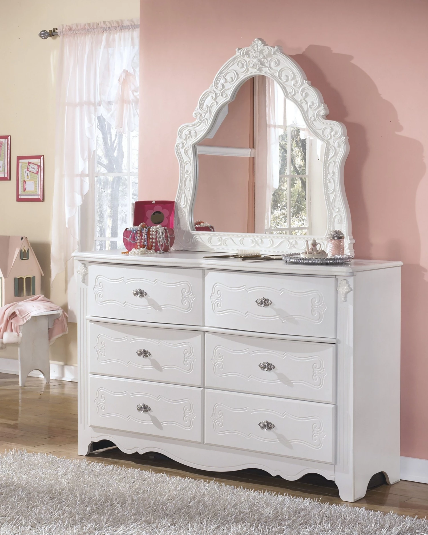Ashley Exquisite Dresser And Mirror Dressers 1 Ashley Exquisite Dresser And Mirror Dressers