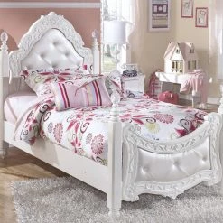 Ashley Exquisite Twin Poster Bed Beds