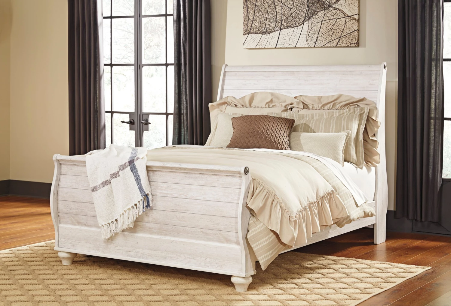 Ashley Willowton Queen Sleigh Bed - Whitewash Beds 1 Ashley Willowton Queen Sleigh Bed - Whitewash Beds
