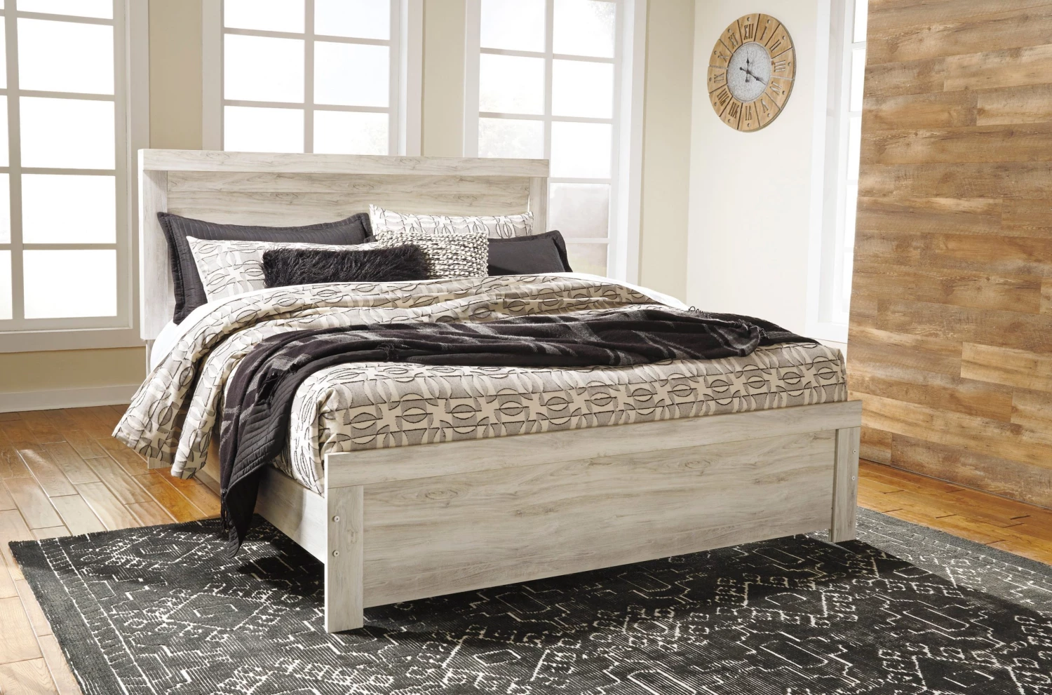 Ashley Beds Bellaby King Panel Bed - Whitewash 1 Ashley Beds Bellaby King Panel Bed - Whitewash
