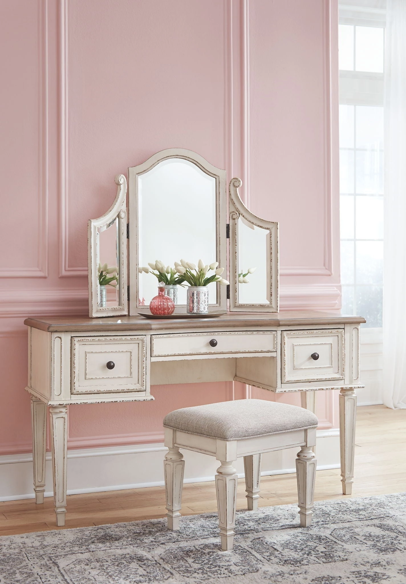 Ashley Bedroom Realyn - Two-tone - Vanity/Mirror/Stool (3/CN) 1 Ashley Bedroom Realyn - Two-tone - Vanity/Mirror/Stool (3/CN)