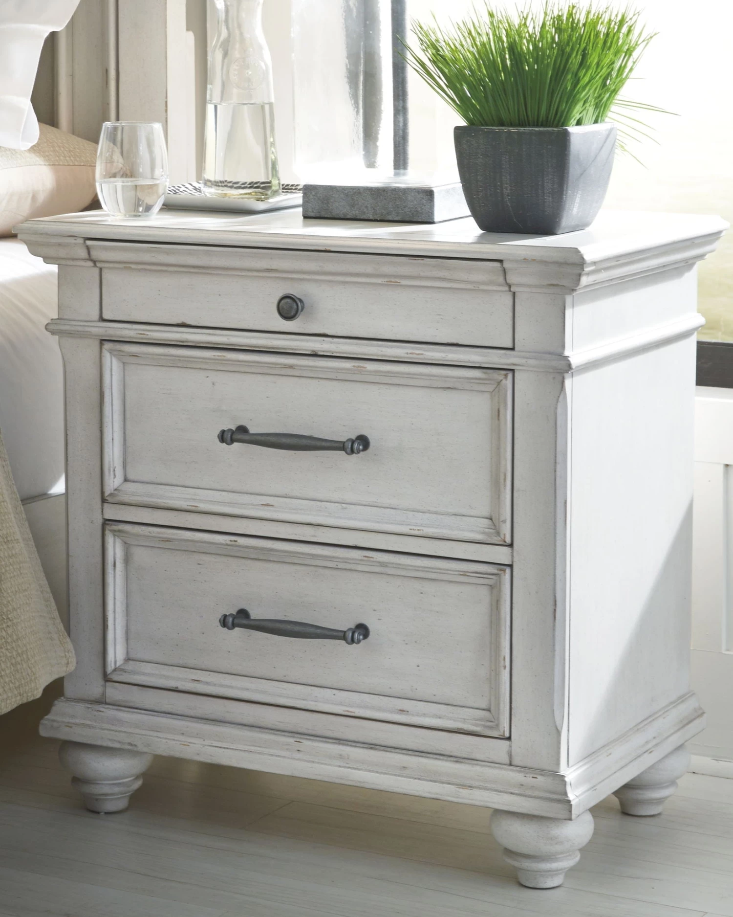 Ashley Kanwyn - Whitewash - Three Drawer Night Stand Bedroom 1 Ashley Kanwyn - Whitewash - Three Drawer Night Stand Bedroom