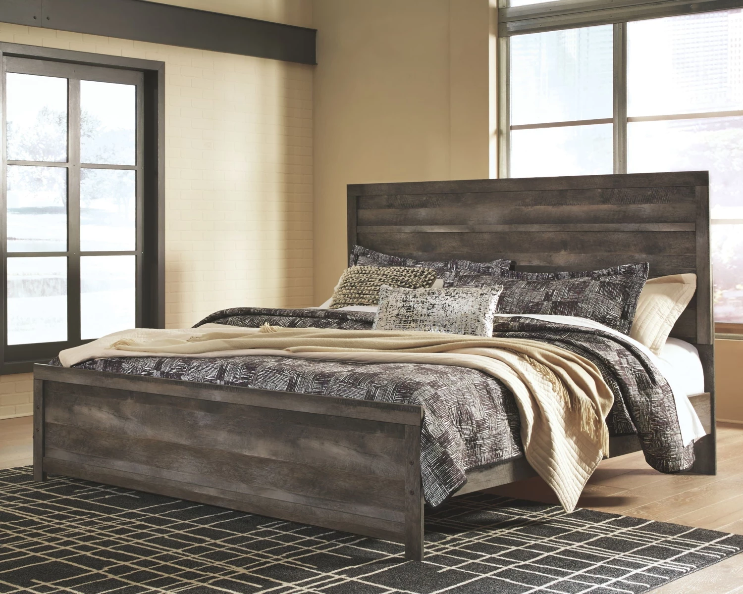 Ashley Beds Wynnlow King Panel Bed - Gray 1 Ashley Beds Wynnlow King Panel Bed - Gray