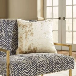 Ashley Landers- Cream/Gold Pillow Accents