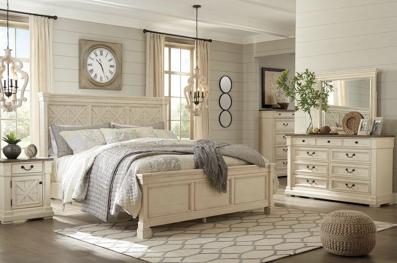 Ashley King Beds Bolanburg Antique White King Bed With Dresser Mirror & 2 Nightstand 1 Ashley King Beds Bolanburg Antique White King Bed With Dresser Mirror & 2 Nightstand